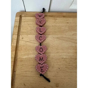 WELCOME Heart wooden garland